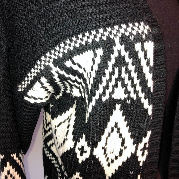 Black/White Cozy Knit Boho Sweater S/M - Picture 4 of 5